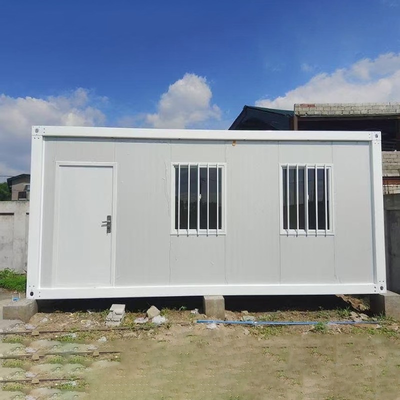 Container House With Bathroom
